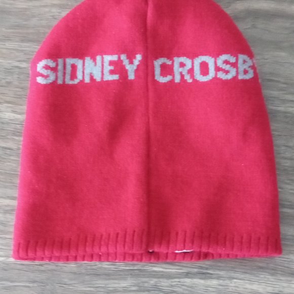 Sydney Crosby Tim Hortons Timbits Winter Youth Hat Toque Red Color Acrylic Knit - Picture 2 of 4